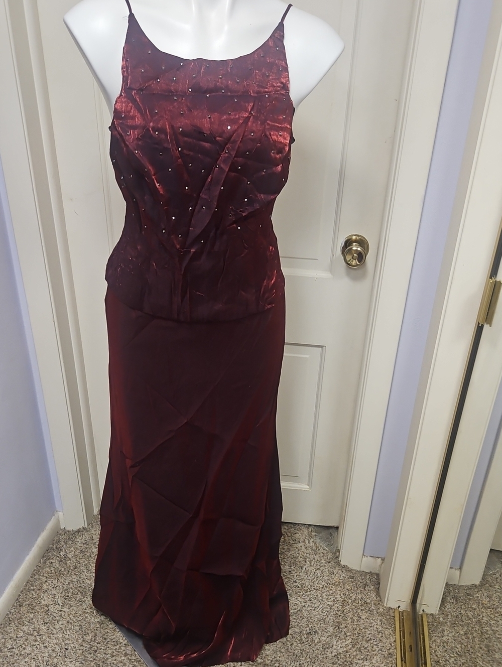 Y2k Holiday Sleeveless Satin Skirt And Top9 in Deep Burgundy